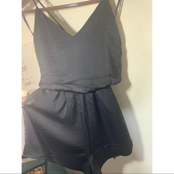 Black romper with open back size small - Picture 3 of 15